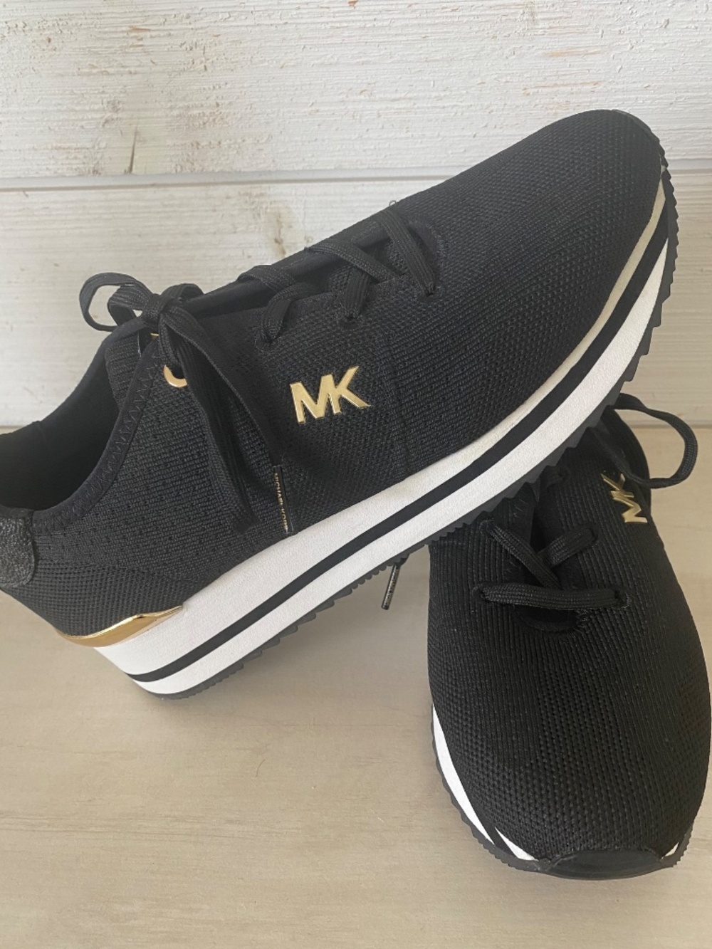 Michael Kors Monique Black with Gold Sneakers Size 8 Women’s - Picture 2 of 7